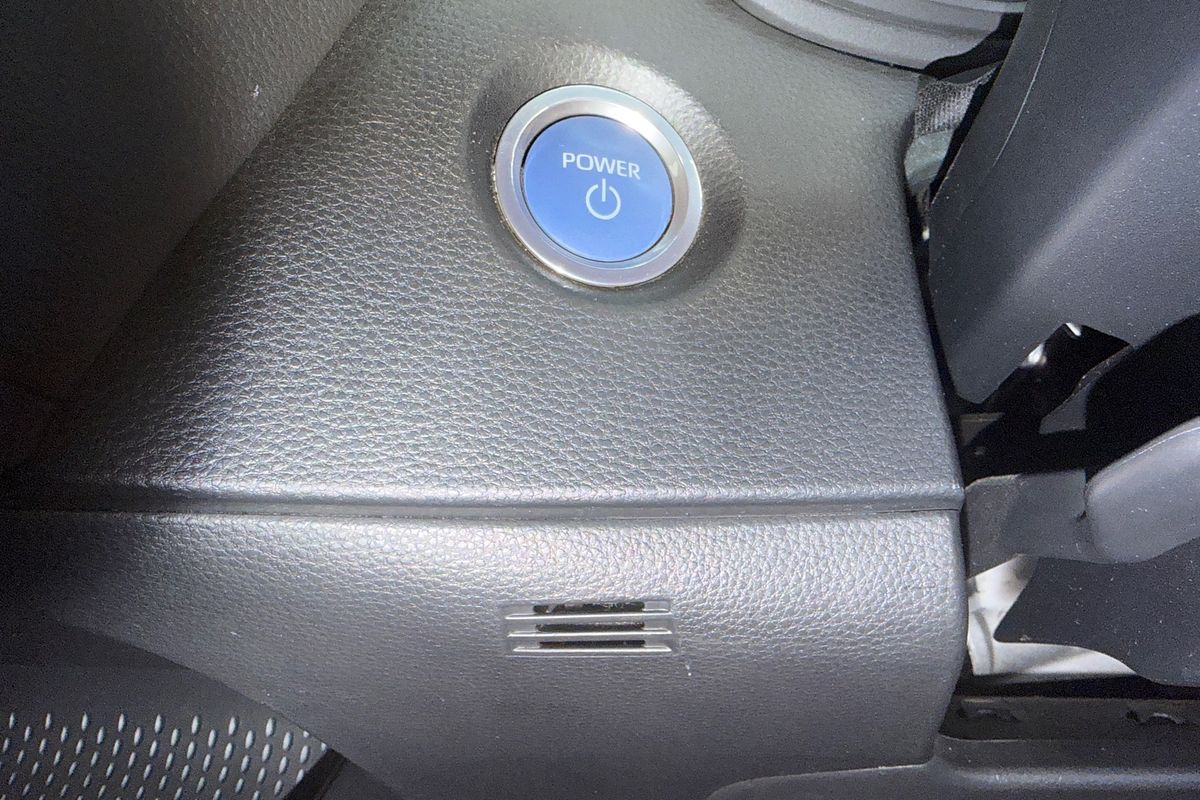 2021 Toyota Corolla Ascent Sport Hybrid ZWE211R