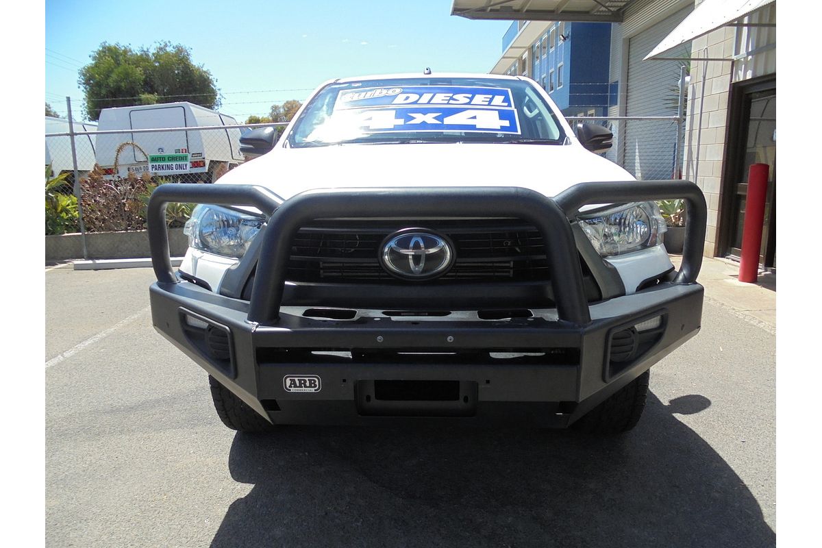 2020 Toyota Hilux SR GUN126R 4X4
