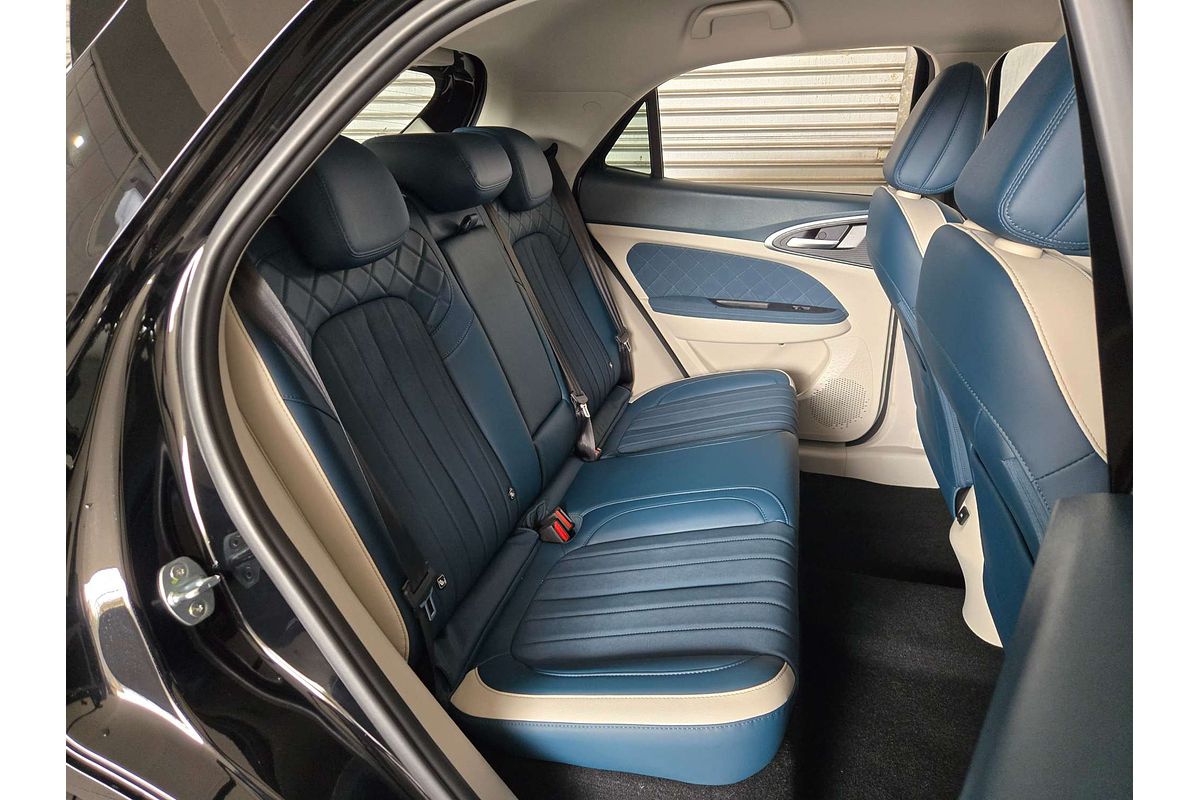 Ora 400km Lux EV 4x2