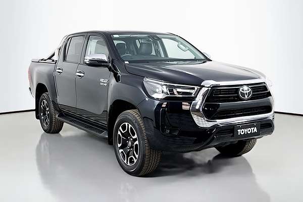 2022 Toyota Hilux SR5 GUN126R