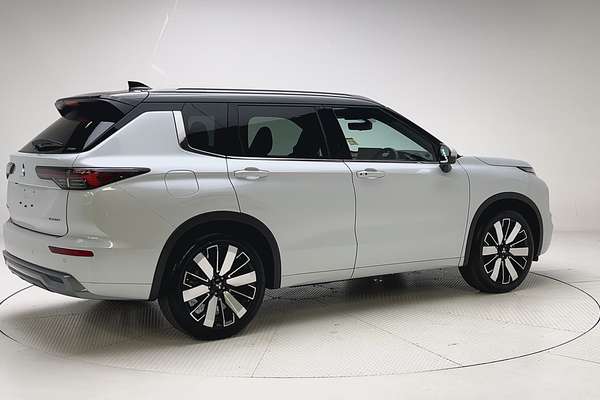 2025 Mitsubishi Outlander Exceed Tourer ZM thumb-7