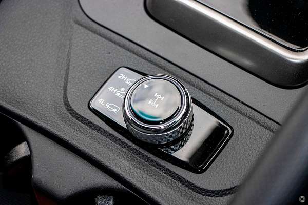 2025 KGM Musso Ultimate Q261 4X4 LWB thumb-11