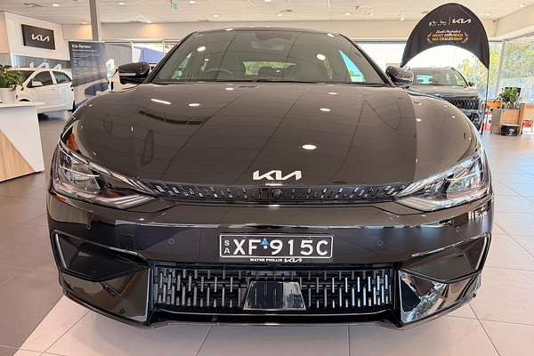 2023 Kia EV6 GT CV thumb-1