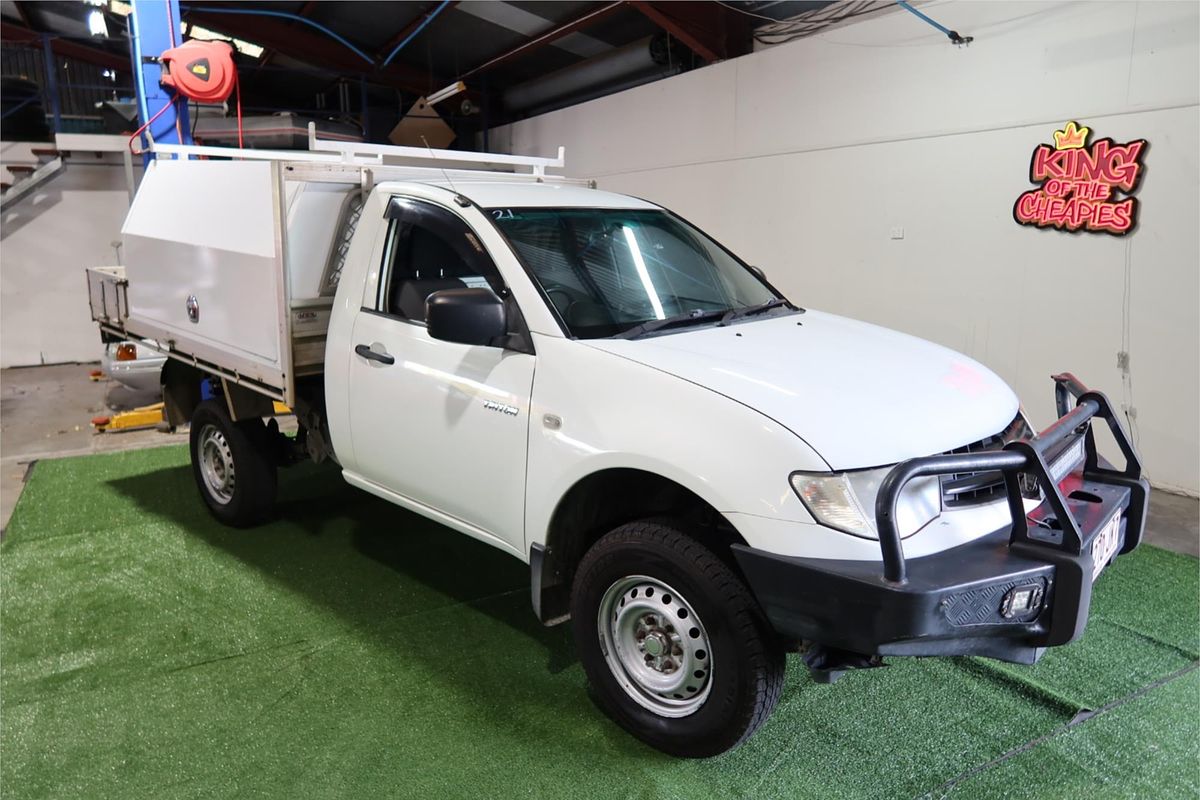 2014 Mitsubishi Triton GL MN Rear Wheel Drive