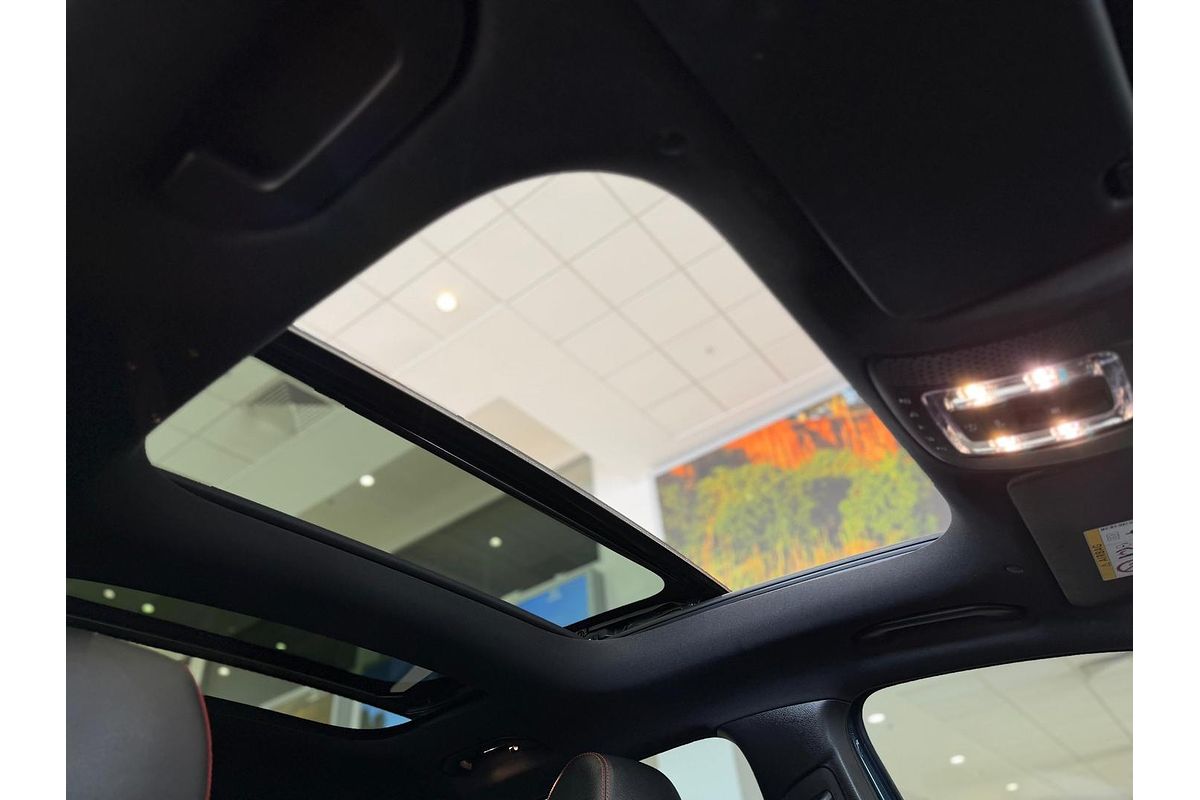 2020 Mercedes-Benz GLA-Class GLA200 H247