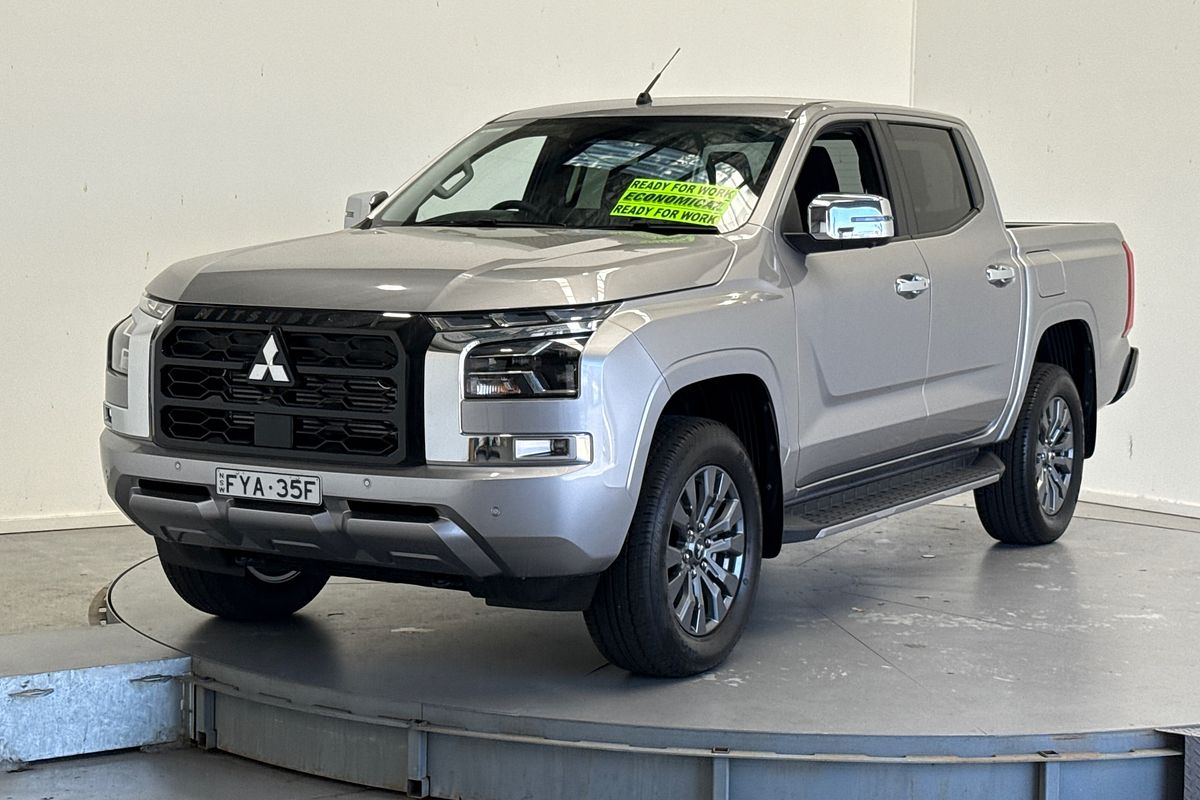 2025 Mitsubishi Triton GLS MV