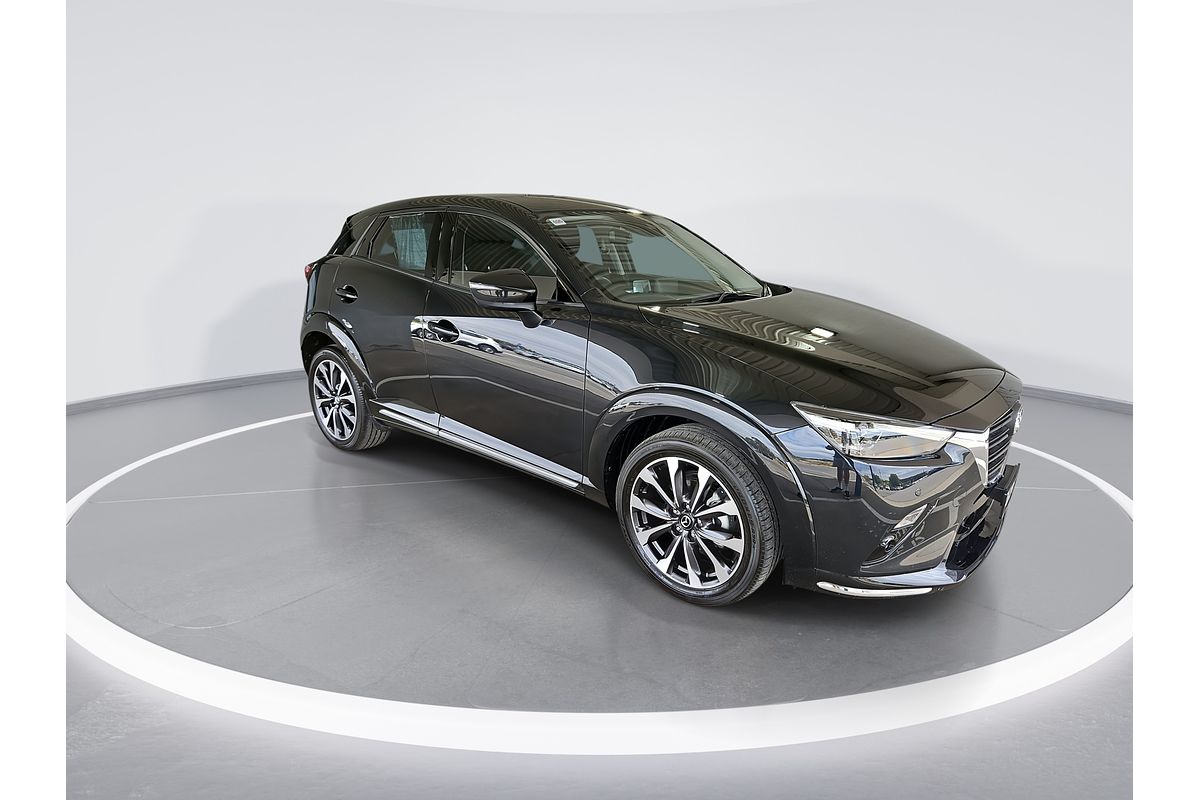2023 Mazda CX-3 sTouring DK