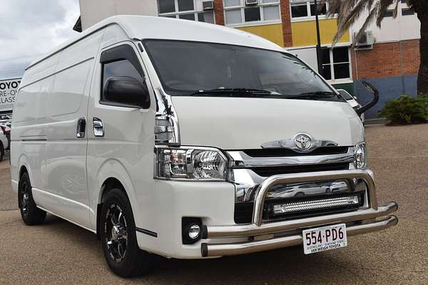 2018 Toyota Hiace KDH221R ELWB High Roof