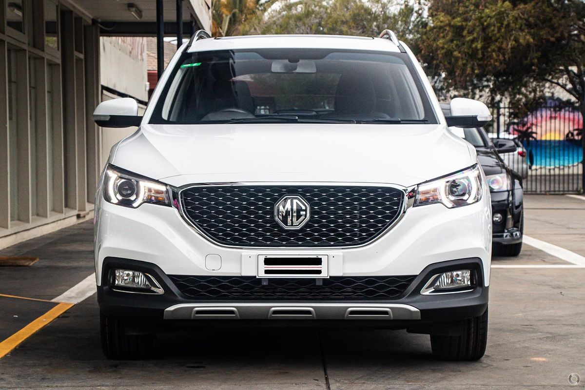 2021 MG ZS Essence AZS1