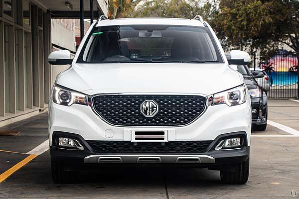 2021 MG ZS Essence AZS1