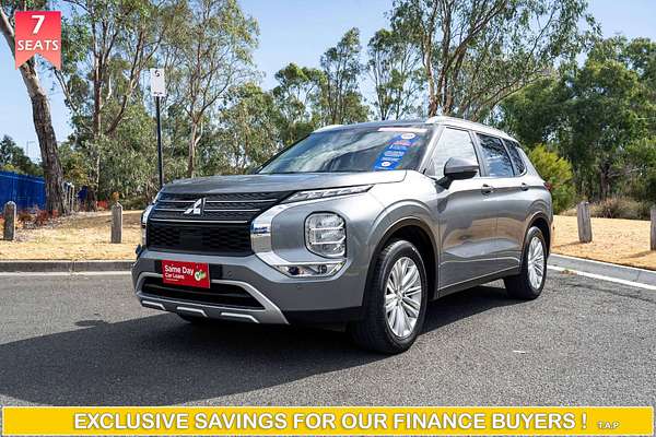 2023 Mitsubishi Outlander LS ZM