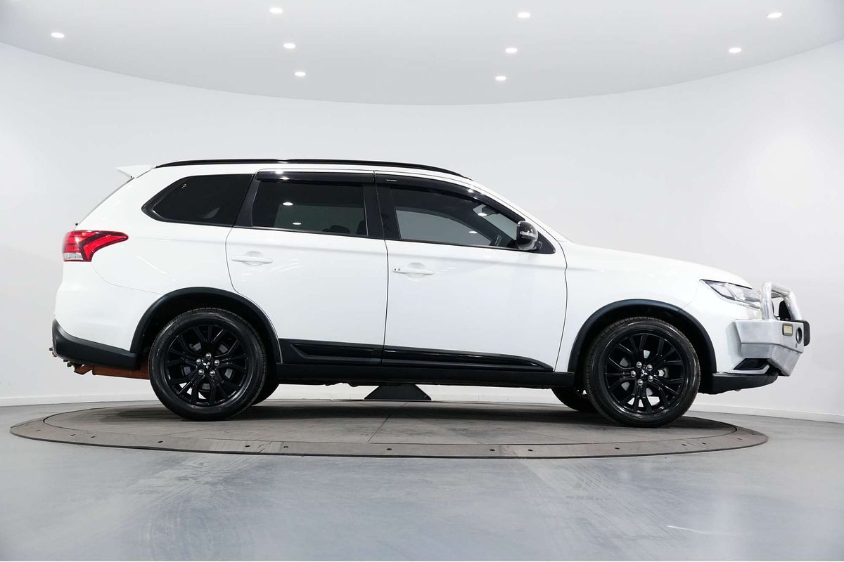 2018 Mitsubishi Outlander Black Edition ZL