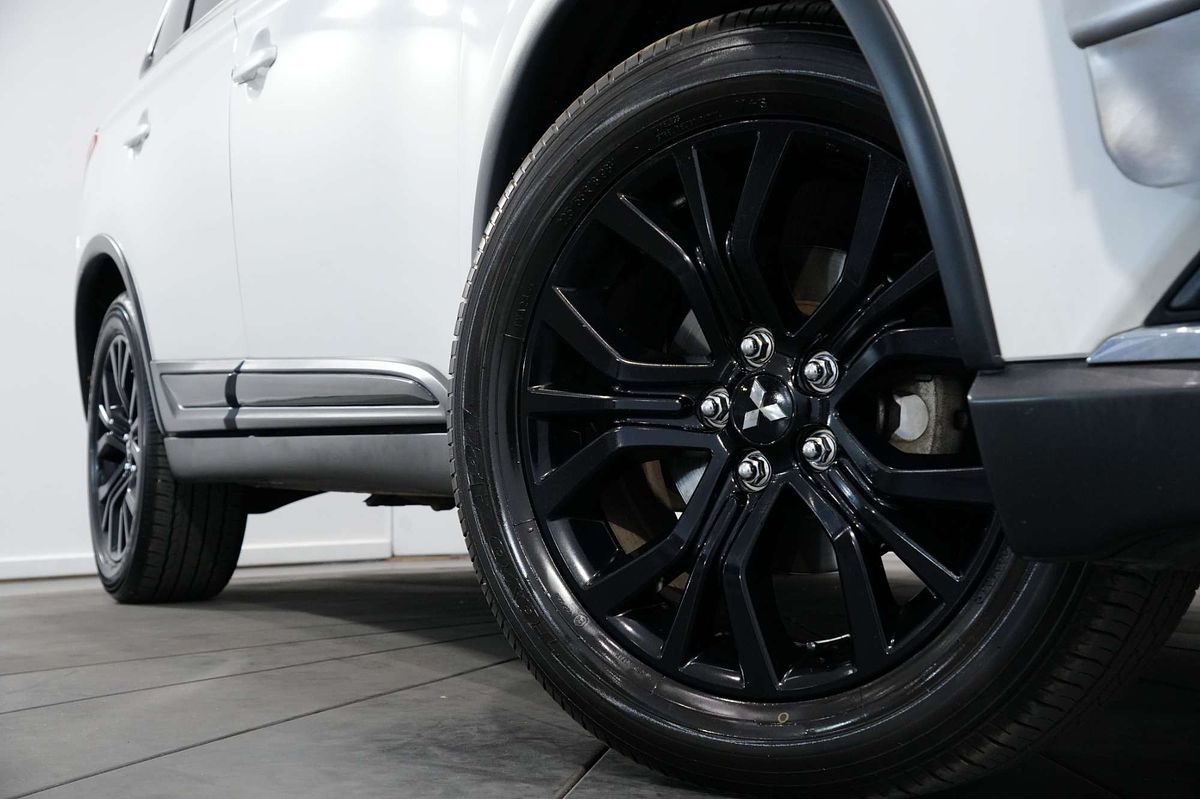 2018 Mitsubishi Outlander Black Edition ZL
