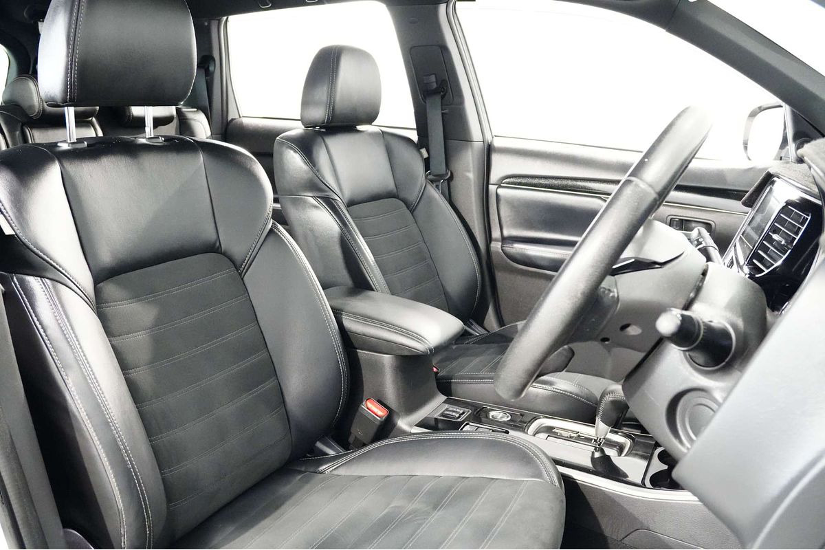 2018 Mitsubishi Outlander Black Edition ZL