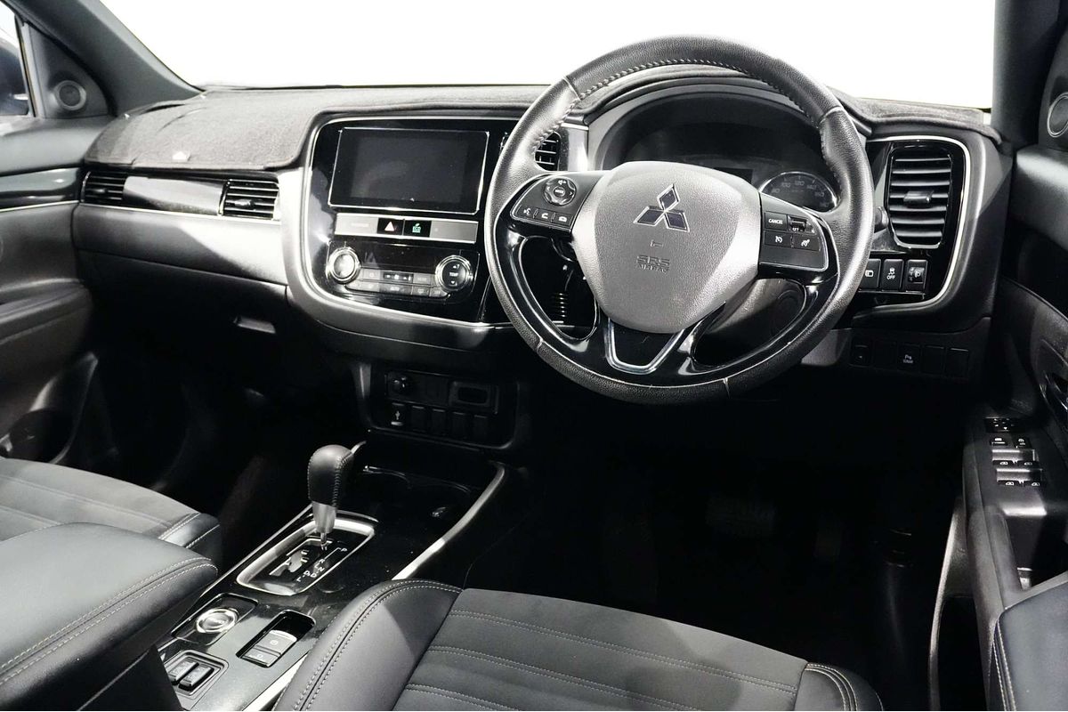 2018 Mitsubishi Outlander Black Edition ZL