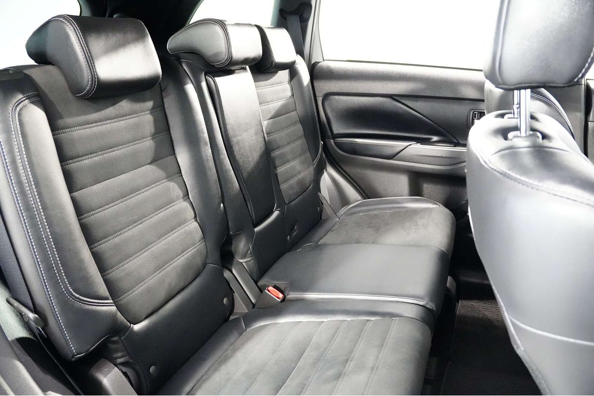 2018 Mitsubishi Outlander Black Edition ZL