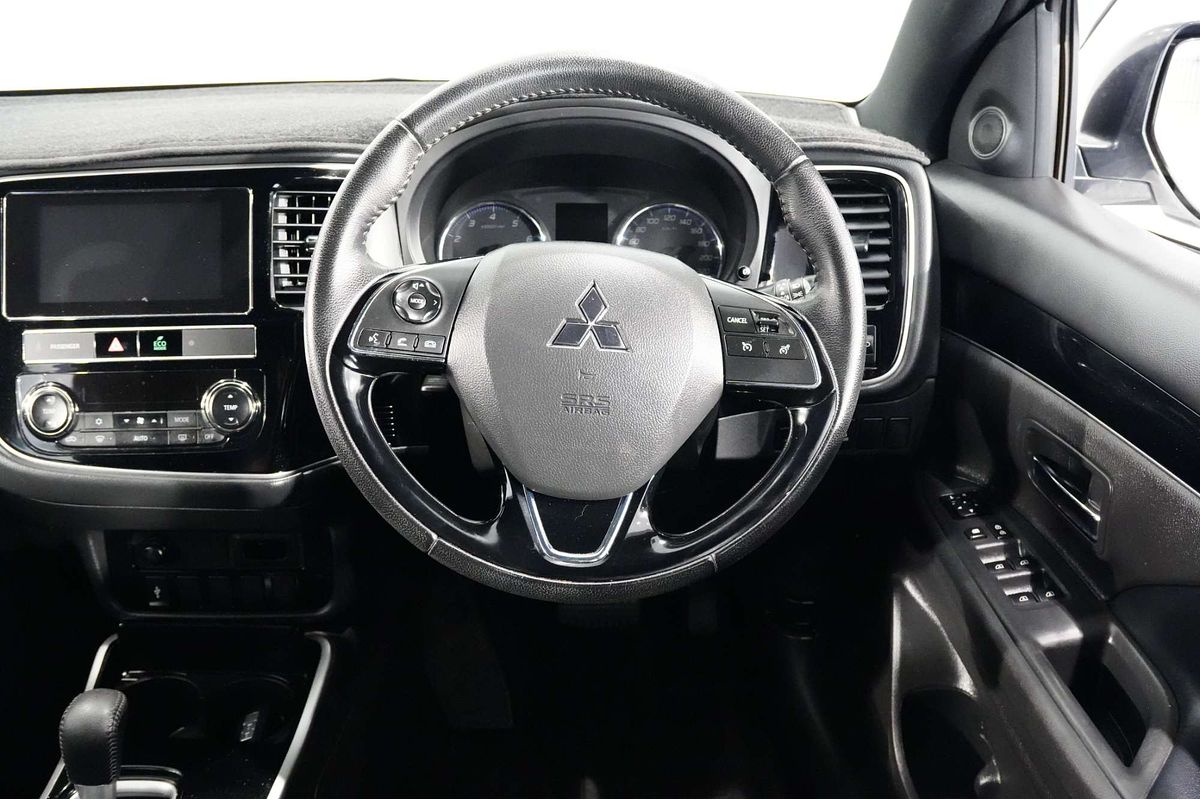 2018 Mitsubishi Outlander Black Edition ZL