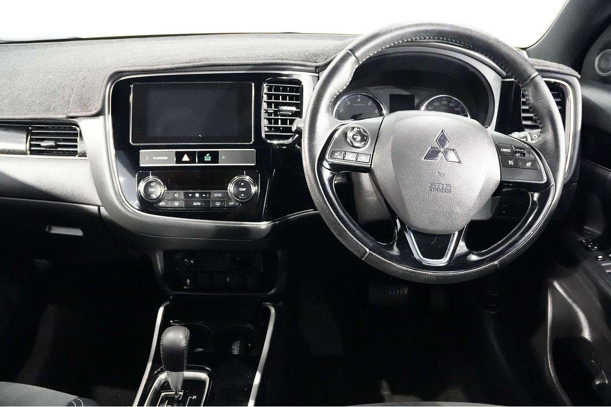 2018 Mitsubishi Outlander Black Edition ZL