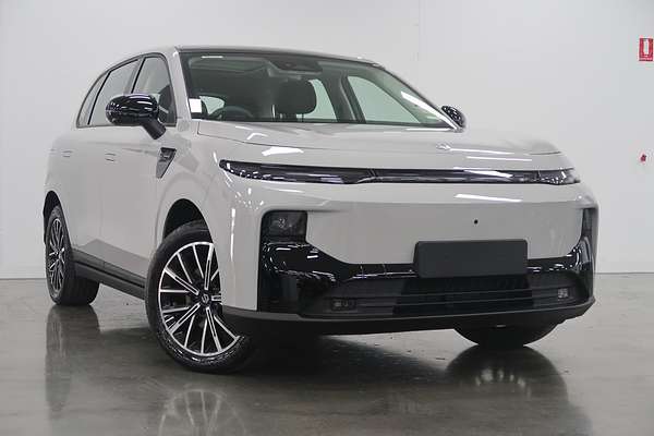 2025 Leapmotor B10 Style A12