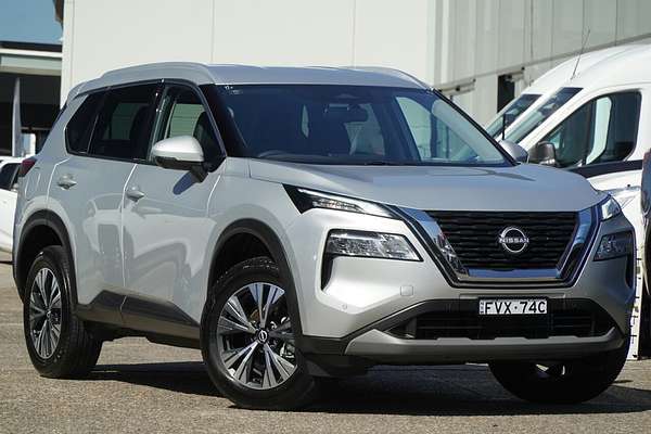 2024 Nissan X-TRAIL ST-L T33