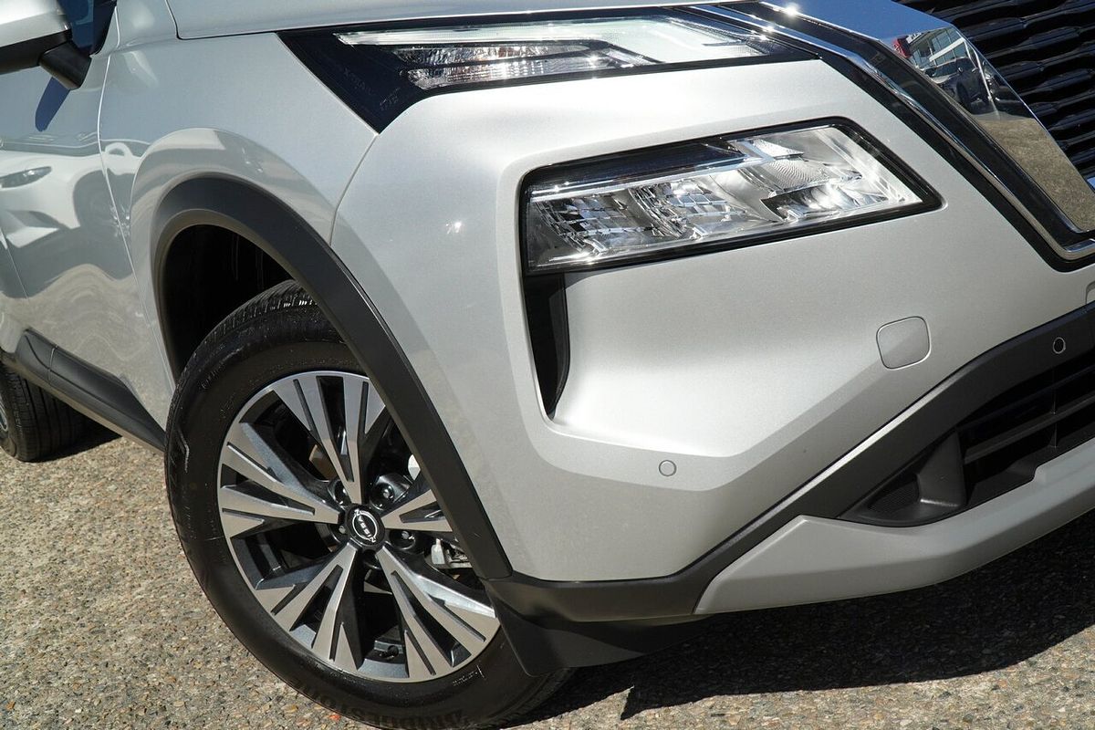 2024 Nissan X-TRAIL ST-L T33