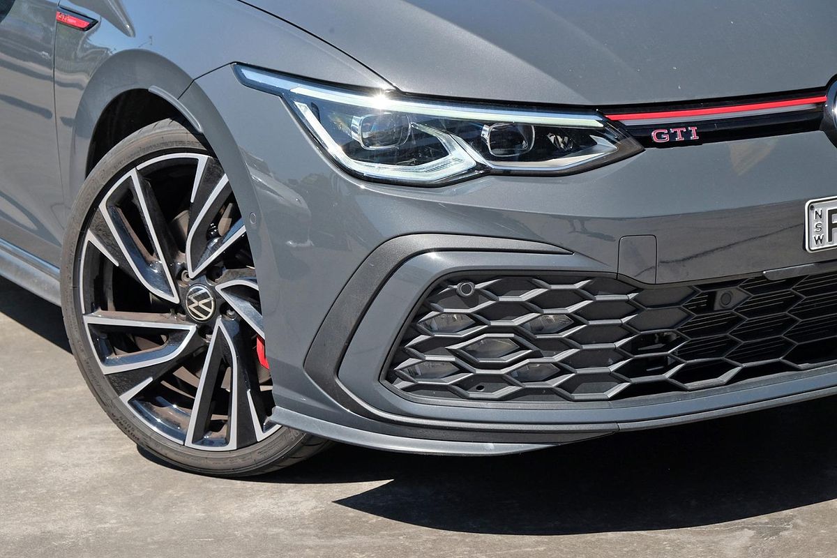 2024 Volkswagen Golf GTI 8