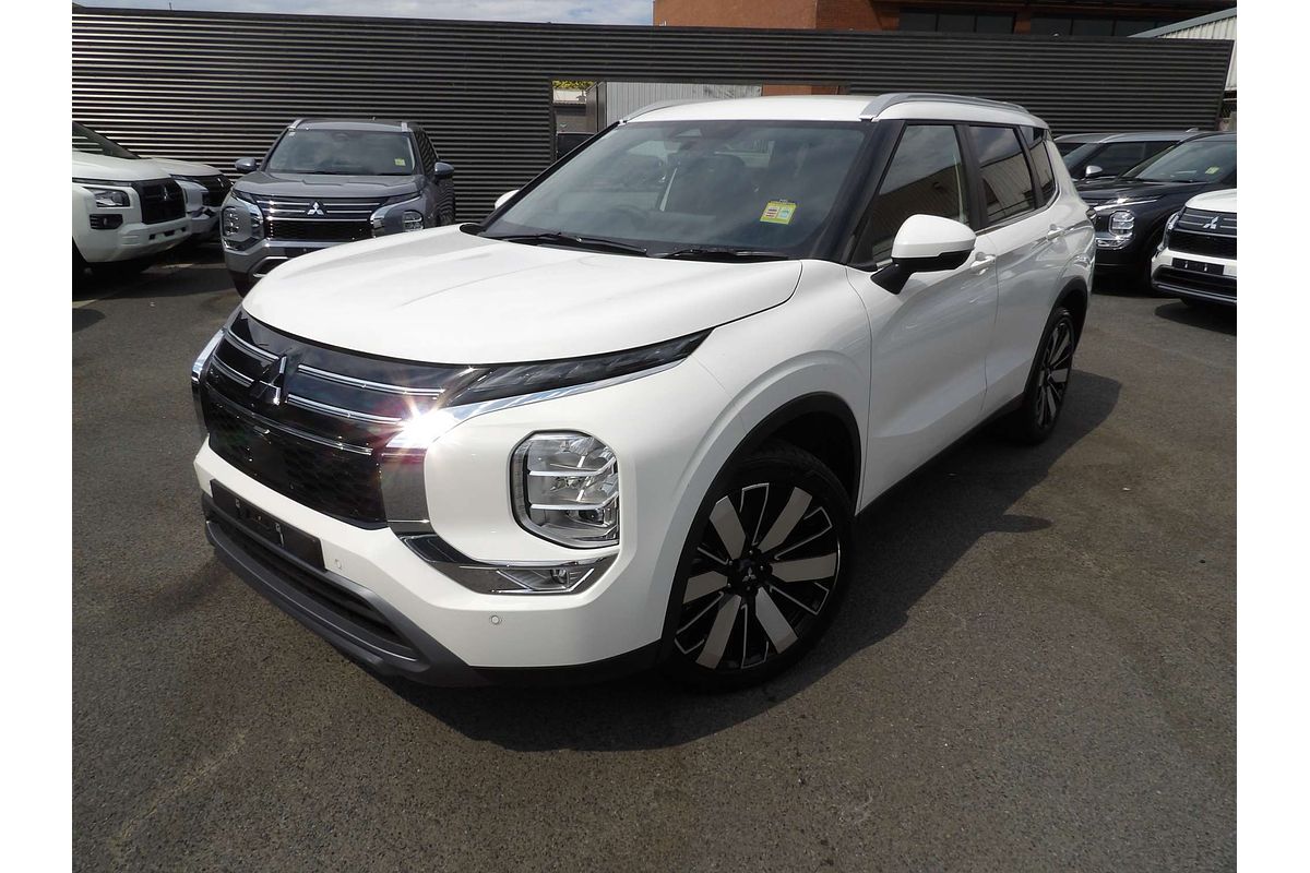 2025 Mitsubishi Outlander Aspire ZM