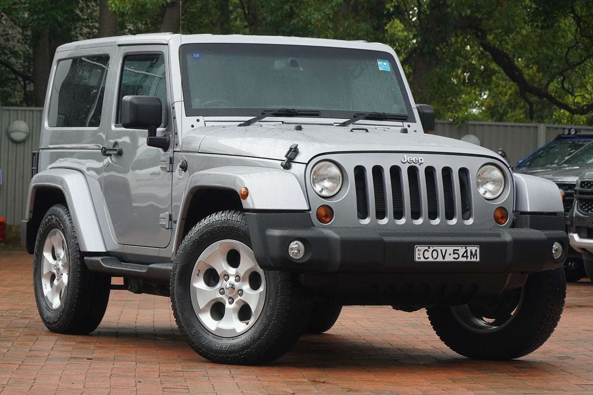 2012 Jeep Wrangler Overland JK