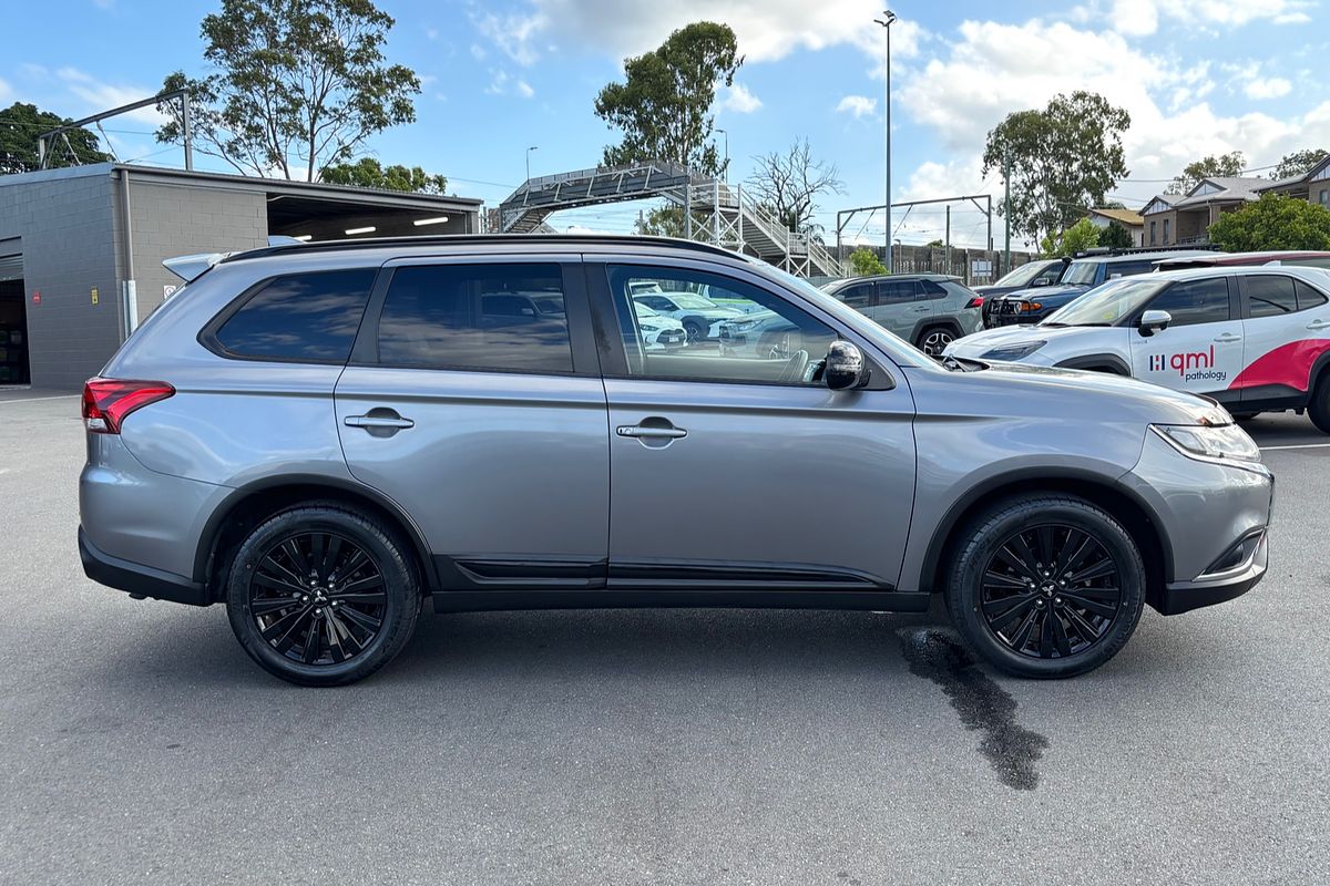 2019 Mitsubishi Outlander OUTLANDER BLACK EDITION 7 SEAT (2WD) ZL2B46