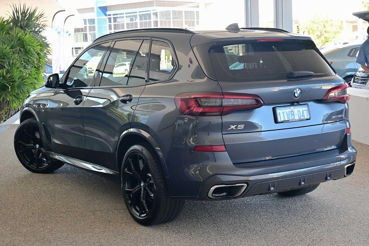 2022 BMW X5 xDrive30d M Sport G05