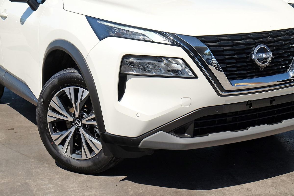 2025 Nissan X-TRAIL ST-L T33