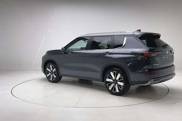 2025 Mitsubishi Outlander Aspire ZM thumb-5