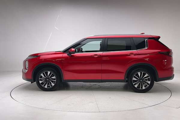 2025 Mitsubishi Outlander LS ZM thumb-4