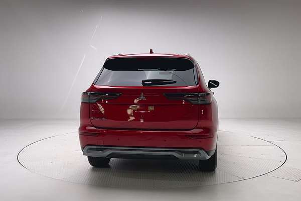 2025 Mitsubishi Outlander LS ZM thumb-6