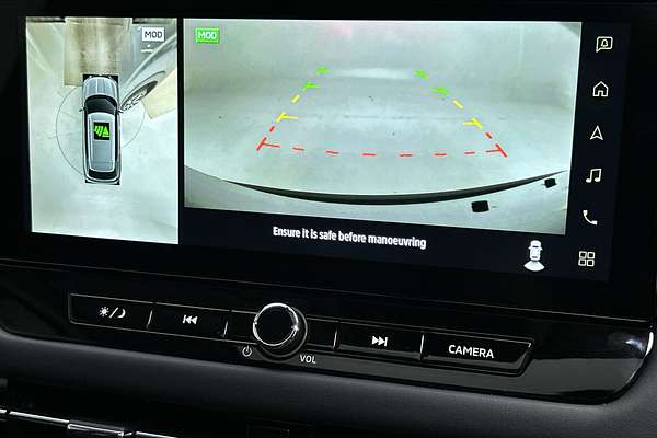 2025 Mitsubishi Outlander Exceed ZM thumb-15