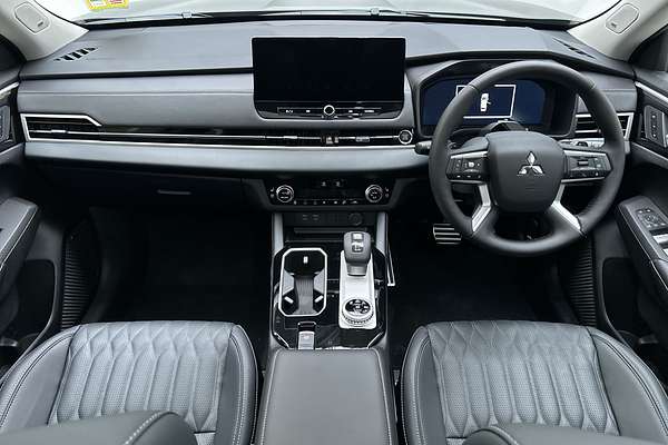 2025 Mitsubishi Outlander Exceed ZM thumb-19