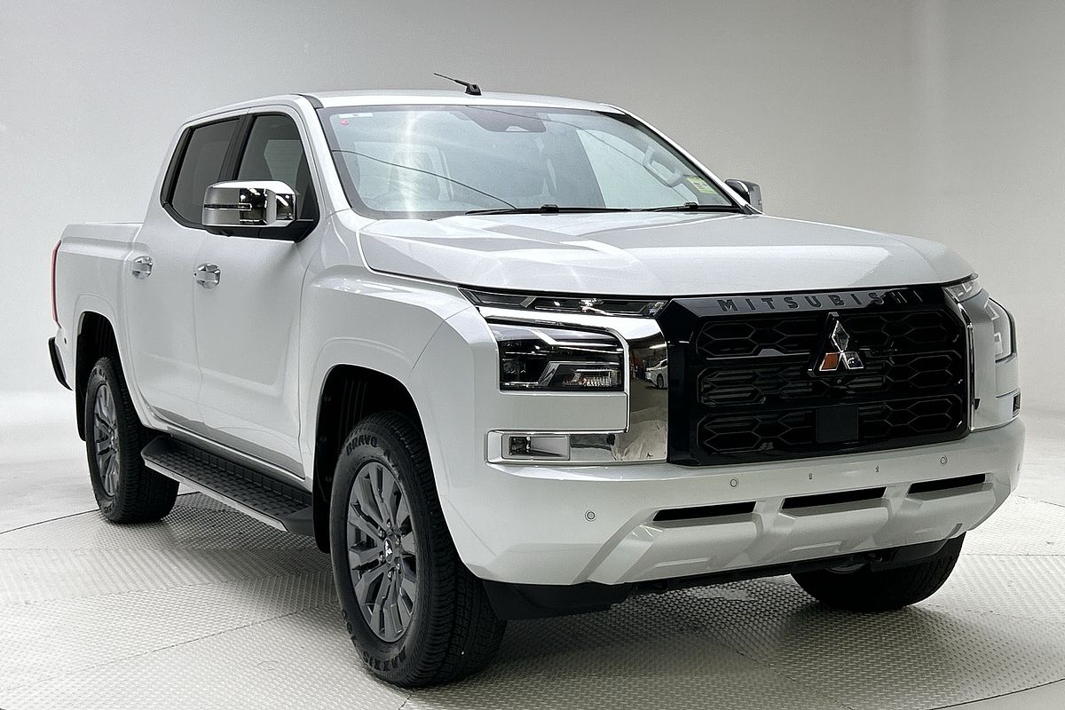 2025 Mitsubishi Triton GLS MV 4X4