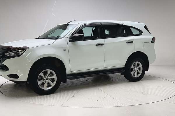 2023 Isuzu MU-X LS-M thumb-3