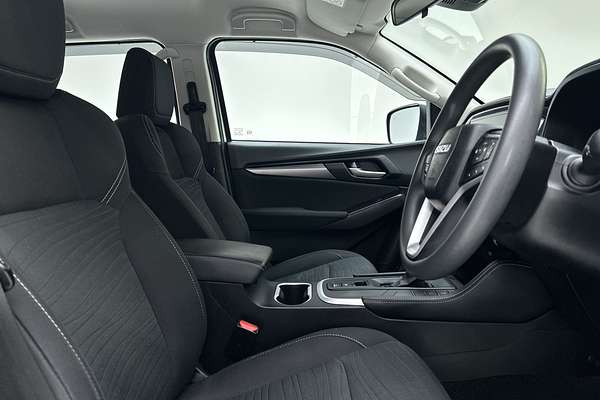 2023 Isuzu MU-X LS-M thumb-12