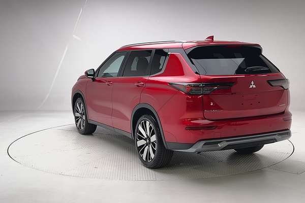 2025 Mitsubishi Outlander Aspire ZM thumb-8