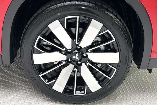 2025 Mitsubishi Outlander Aspire ZM thumb-9