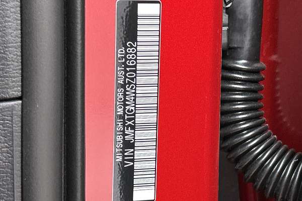 2025 Mitsubishi Outlander Aspire ZM thumb-23