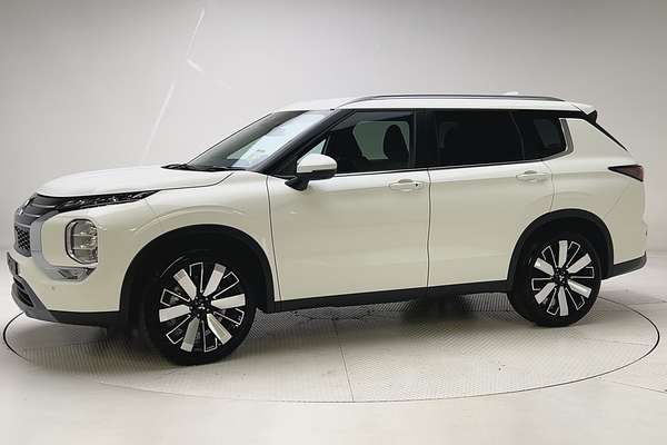 2025 Mitsubishi Outlander Aspire ZM thumb-6