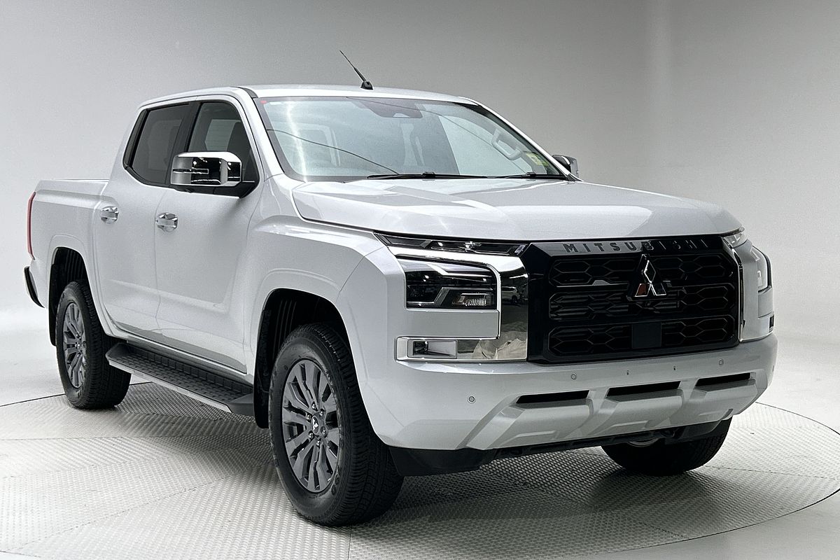 2025 Mitsubishi Triton GLS MV 4X4
