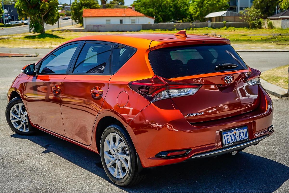 2015 Toyota Corolla Ascent Sport ZRE182R