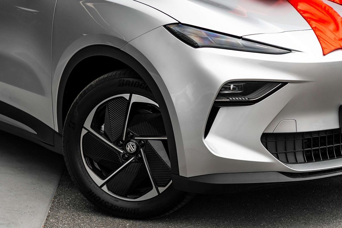 2025 MG MGS5 EV Essence 62 ZS3EM