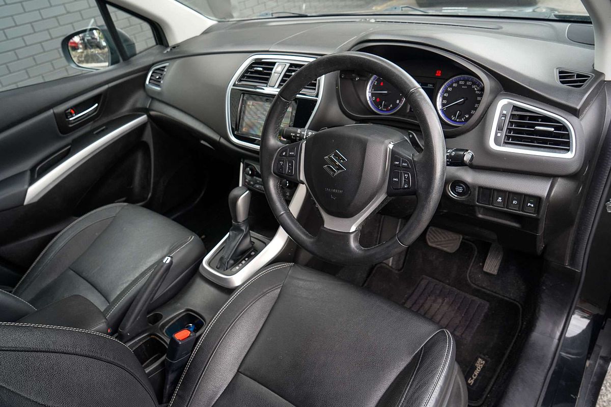 2020 Suzuki S-Cross Turbo Prestige JY