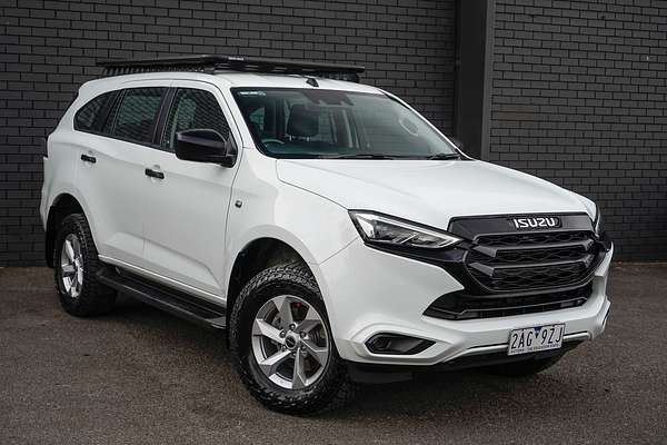 2023 Isuzu MU-X LS-M