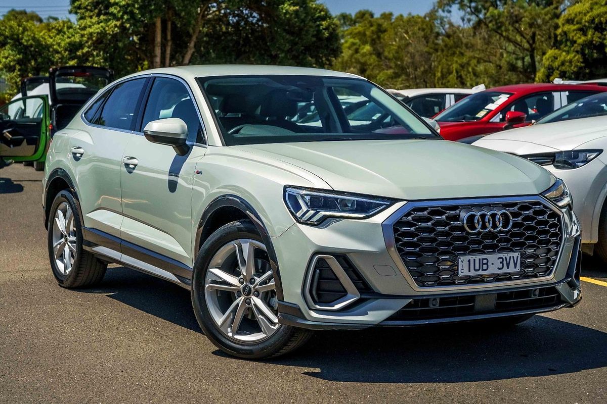 2023 Audi Q3 35 TFSI S line F3