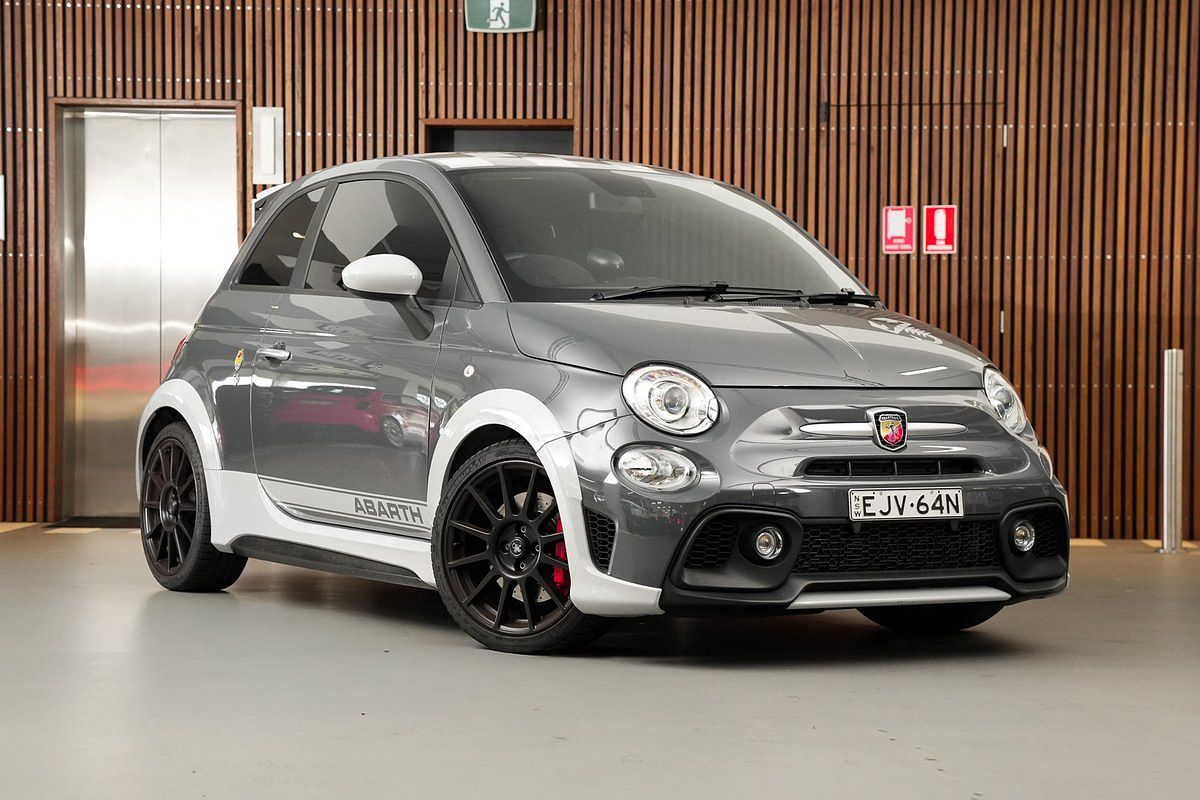 2020 Abarth 695 70 Anniversario Series 4